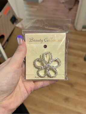 Silver Crystal Flower Brooch